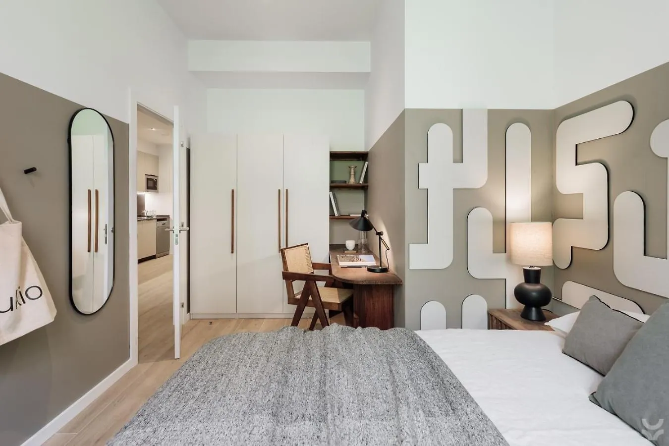 Roses - 1 Bedroom And Balcony In Sant Antoni Barcelona Lägenhet